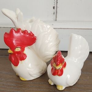 Vintage Hand-Painted Ceramic Rooster & Hen Salt and Pepper Shakers Made in Japan